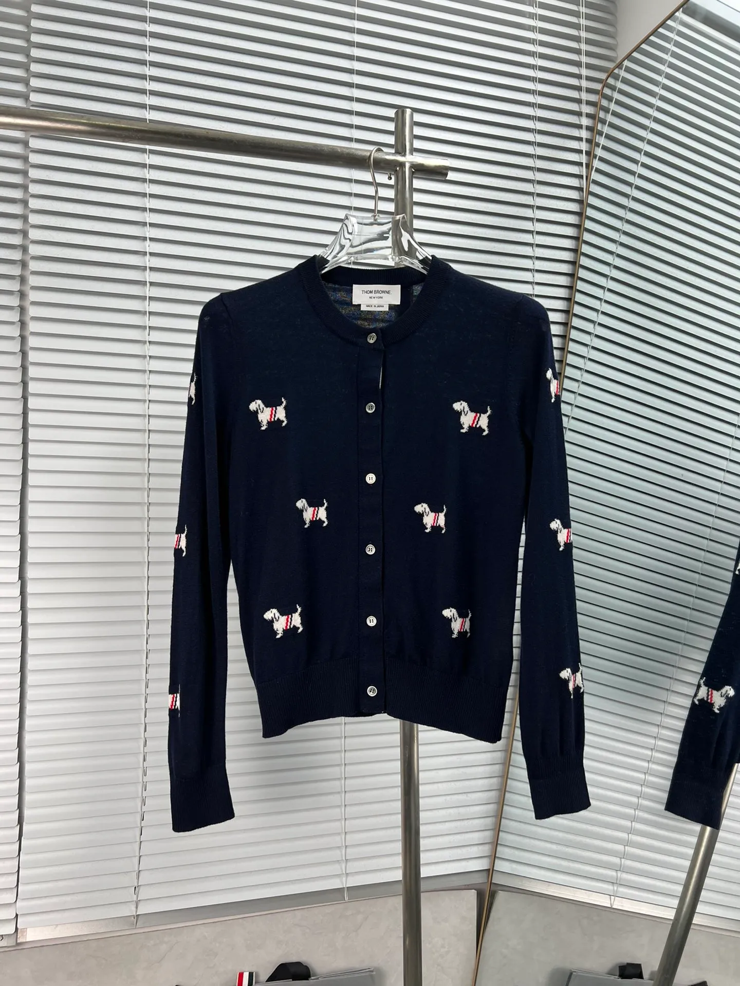 Thom Browne ➡️ logo TBClassic Classic Quality⚠️ ， ， ， ， ❗️❗️ ， ！ TBSeries ， ， ！ :Navy Blue Gray Sizes：0.1.2 （SML ）